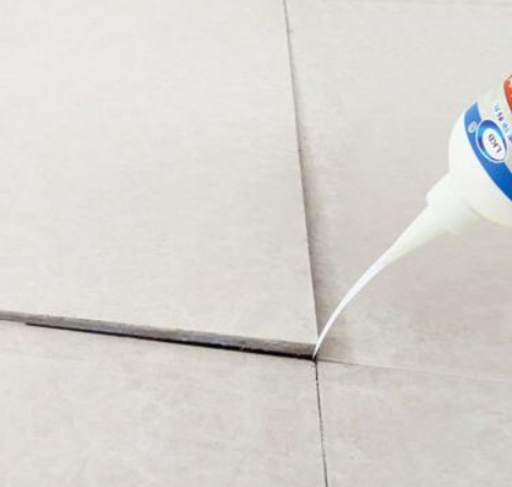 新罗瓷砖空鼓维修公司分享卫生间瓷砖脱落的原因可能有以下几点